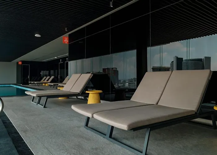 Skytown Reforma Pool & Skyline Apartment